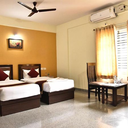 The Banjaara Suites Bangalore Exterior foto