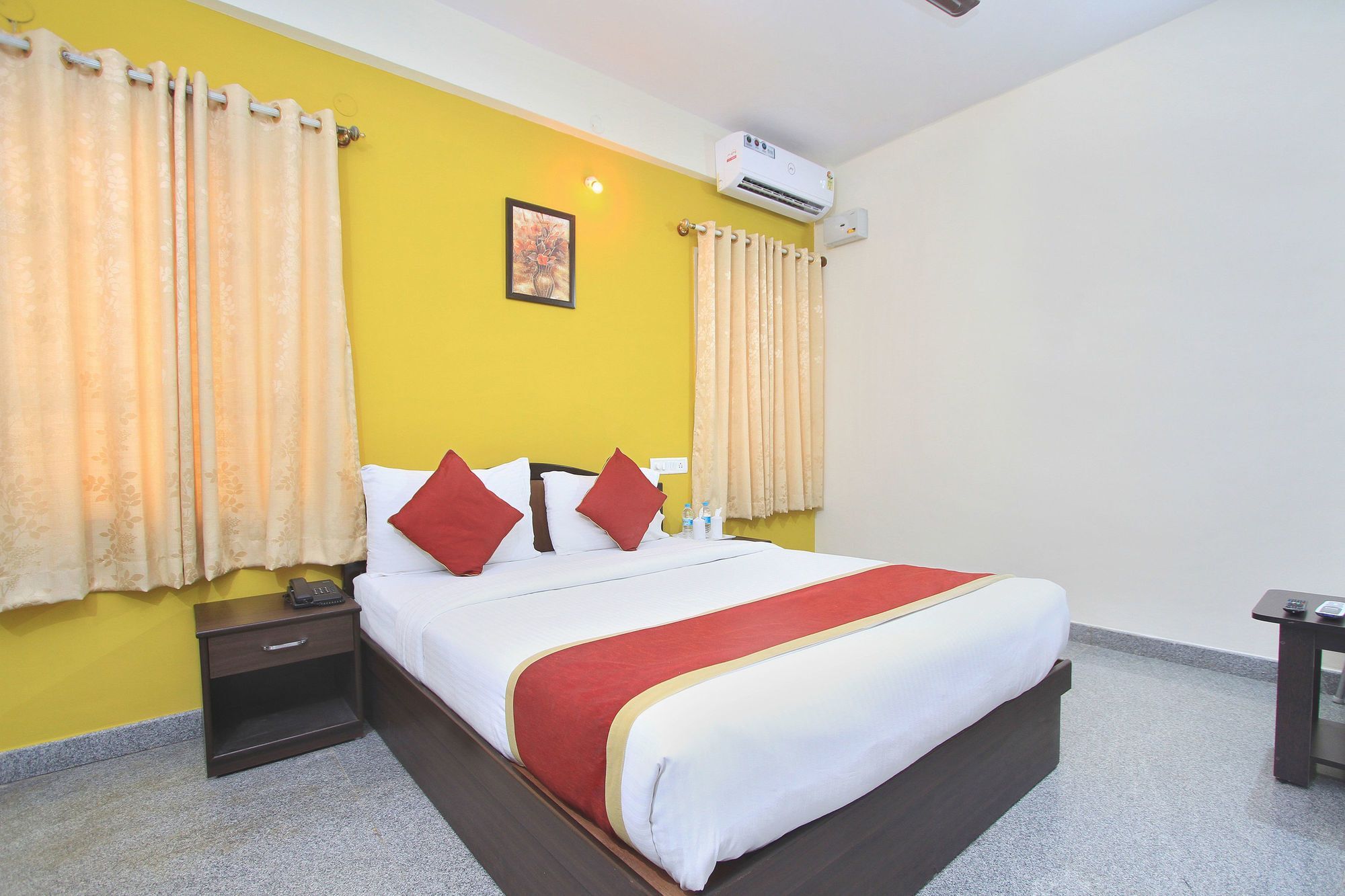 The Banjaara Suites Bangalore Exterior foto